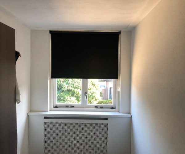 raamdecoratie strijbosch - Rolgordijn zwart 100% lichtdicht